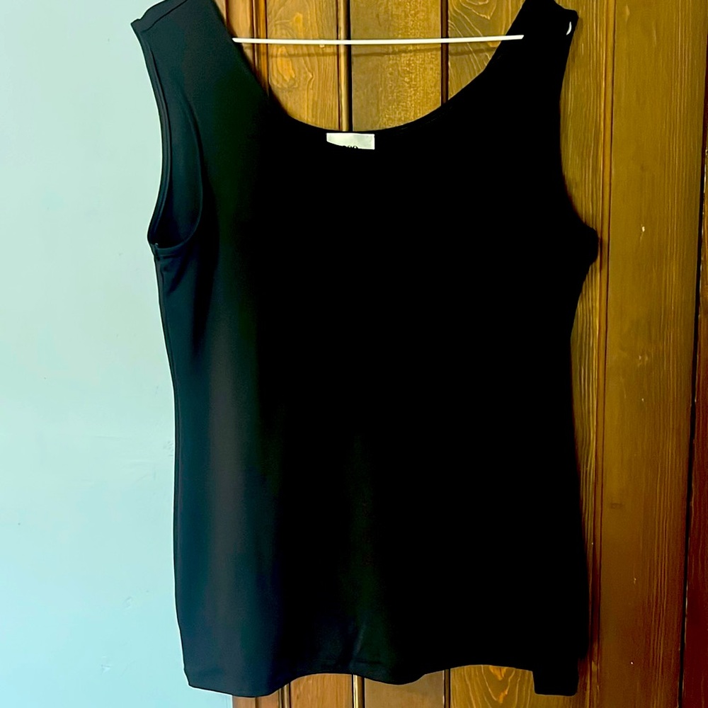Oso Casuals Sleeveless Black Top.